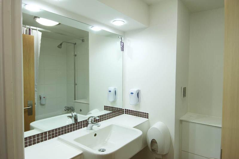 Premier Inn London King'S Cross Екстериор снимка